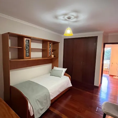 Casa Do Arco Beachside Apartment With Parking And Balcony דירה