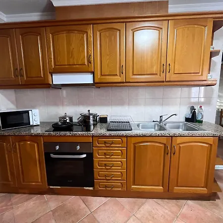 דירה Casa Do Arco Beachside Apartment With Parking And Balcony