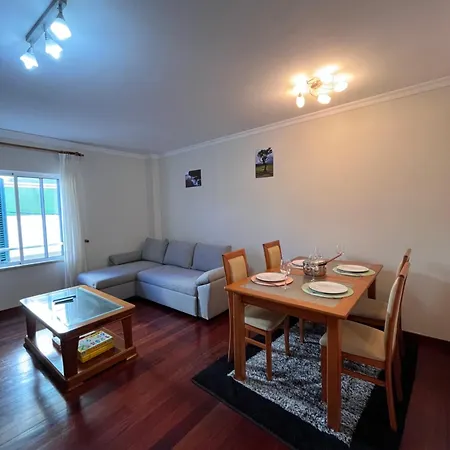 Casa Do Arco Beachside Apartment With Parking And Balcony *